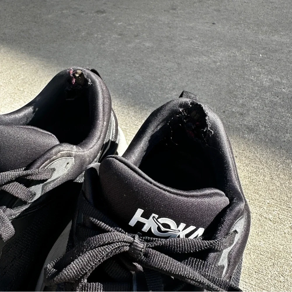 Hoka Bondi 8 Black and White Men's Shoes - Size 11